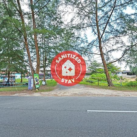 Oyo 90596 Casaria Inn Paka Kültér fotó